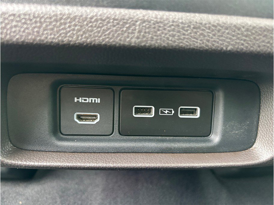 Used 2023 Honda Odyssey Elite image 42