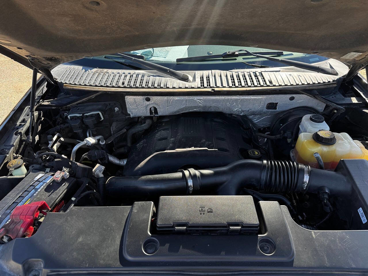 Used 2015 Ford Expedition XLT w/ Equipment Group 202A image 36