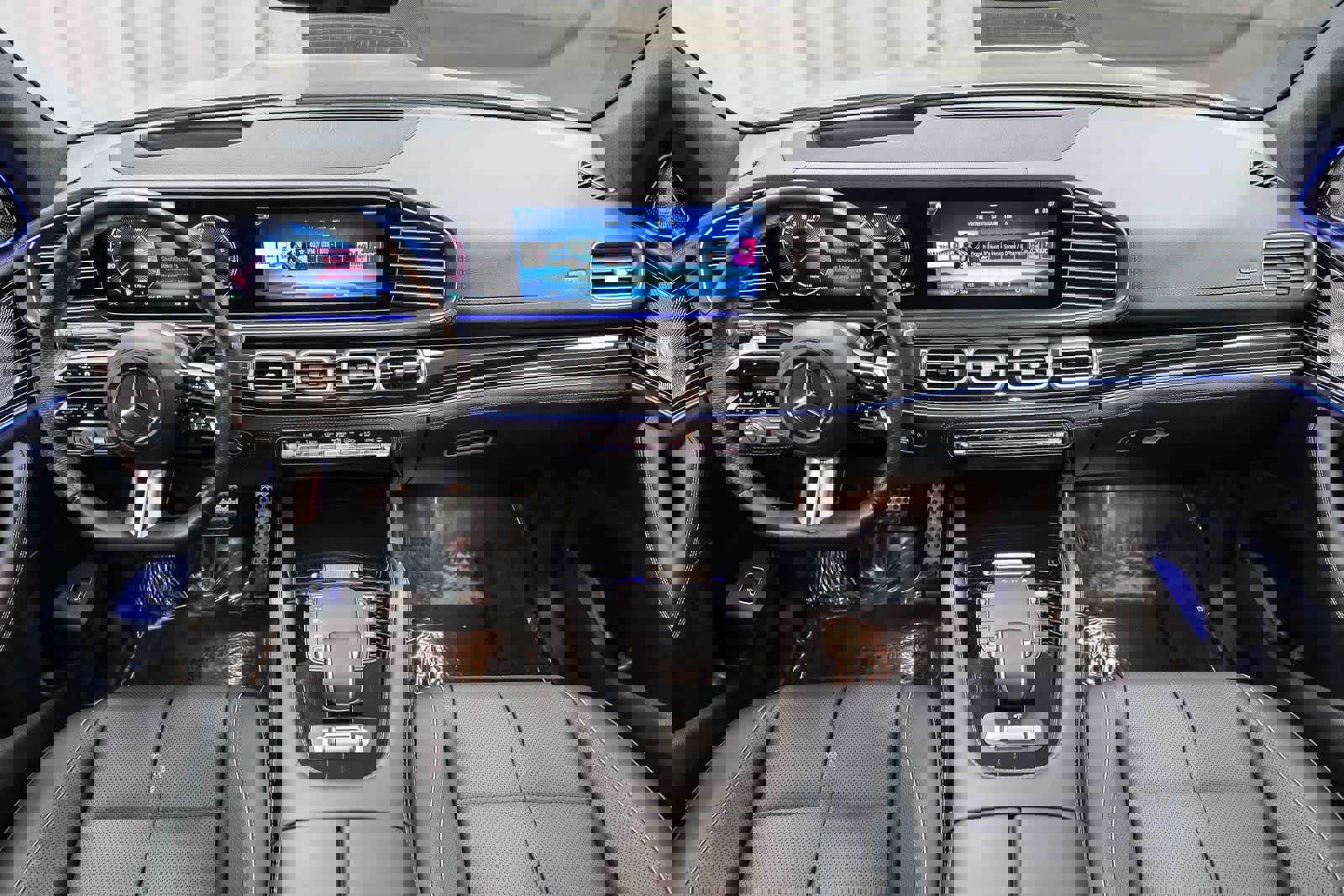 Used 2025 Mercedes-Benz GLS 450 4MATIC image 12