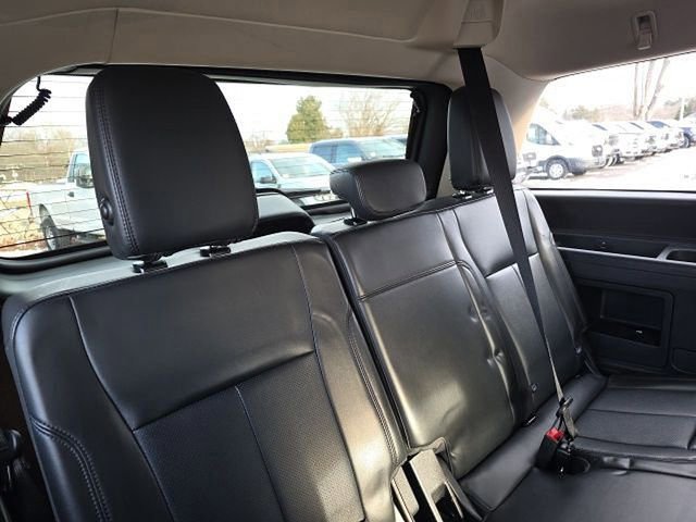 Certified 2024 Ford Expedition XLT image 16