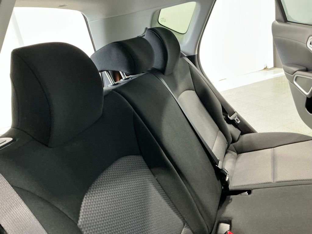 Used 2025 Kia Soul LX w/ LX Technology Package image 17
