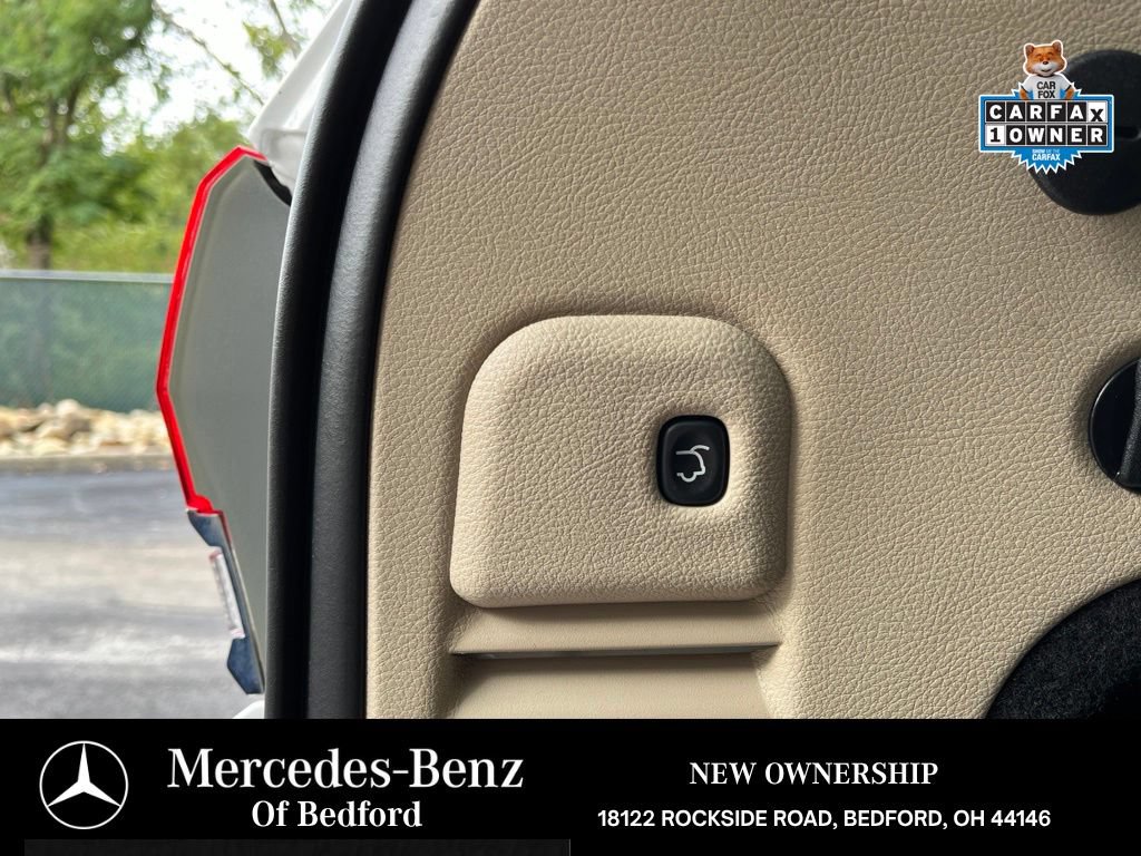 Used 2017 Jeep Grand Cherokee Limited AWD/4WD image 17