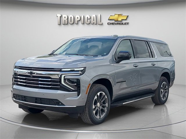 New 2025 Chevrolet Suburban LT w/ Comfort Package