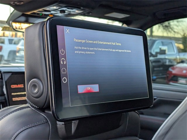 New 2026 GMC Yukon AT4 Ultimate w/ LPO, Floor Liner Package image 21