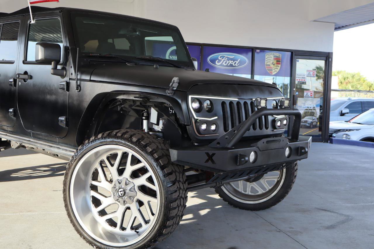 Used 2016 Jeep Wrangler Unlimited Sport image 2