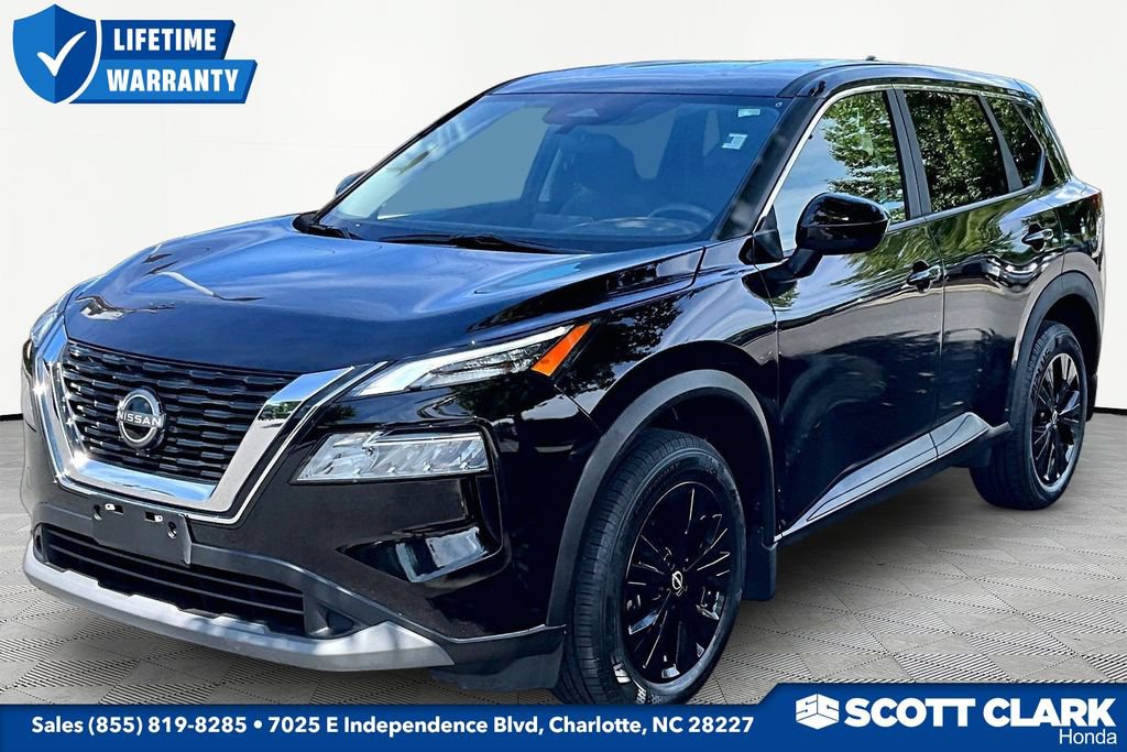 Used 2023 Nissan Rogue SV AWD/4WD image 3