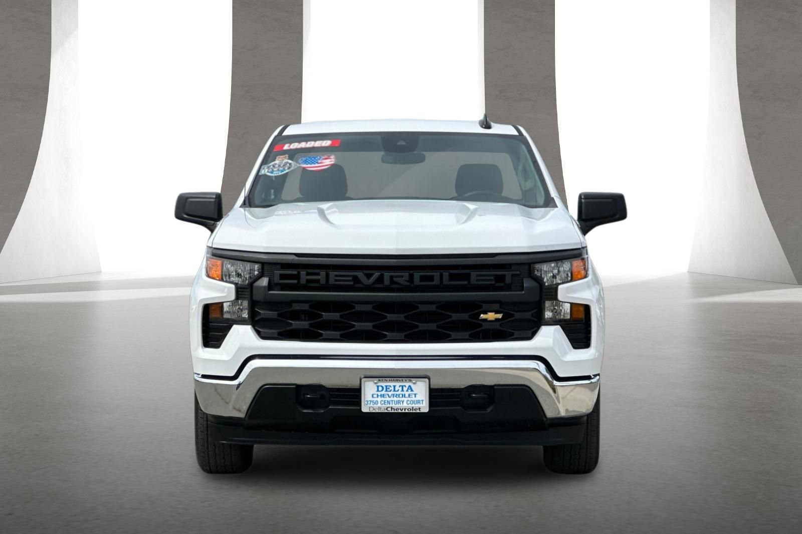 Used 2025 Chevrolet Silverado 1500 W/T image 9