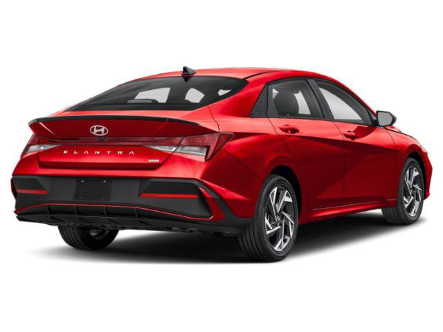 New 2025 Hyundai Elantra SEL image 2