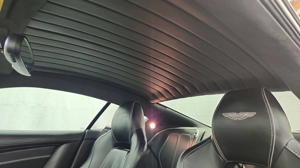 Used 2015 Aston Martin DB9 Coupe RWD image 56