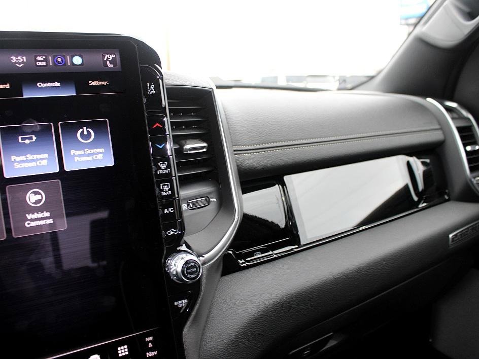 Used 2026 RAM 1500 Laramie w/ Night Edition image 17