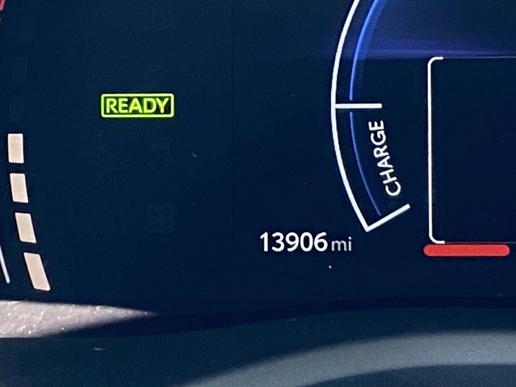 Certified 2025 Toyota Camry SE FWD image 35