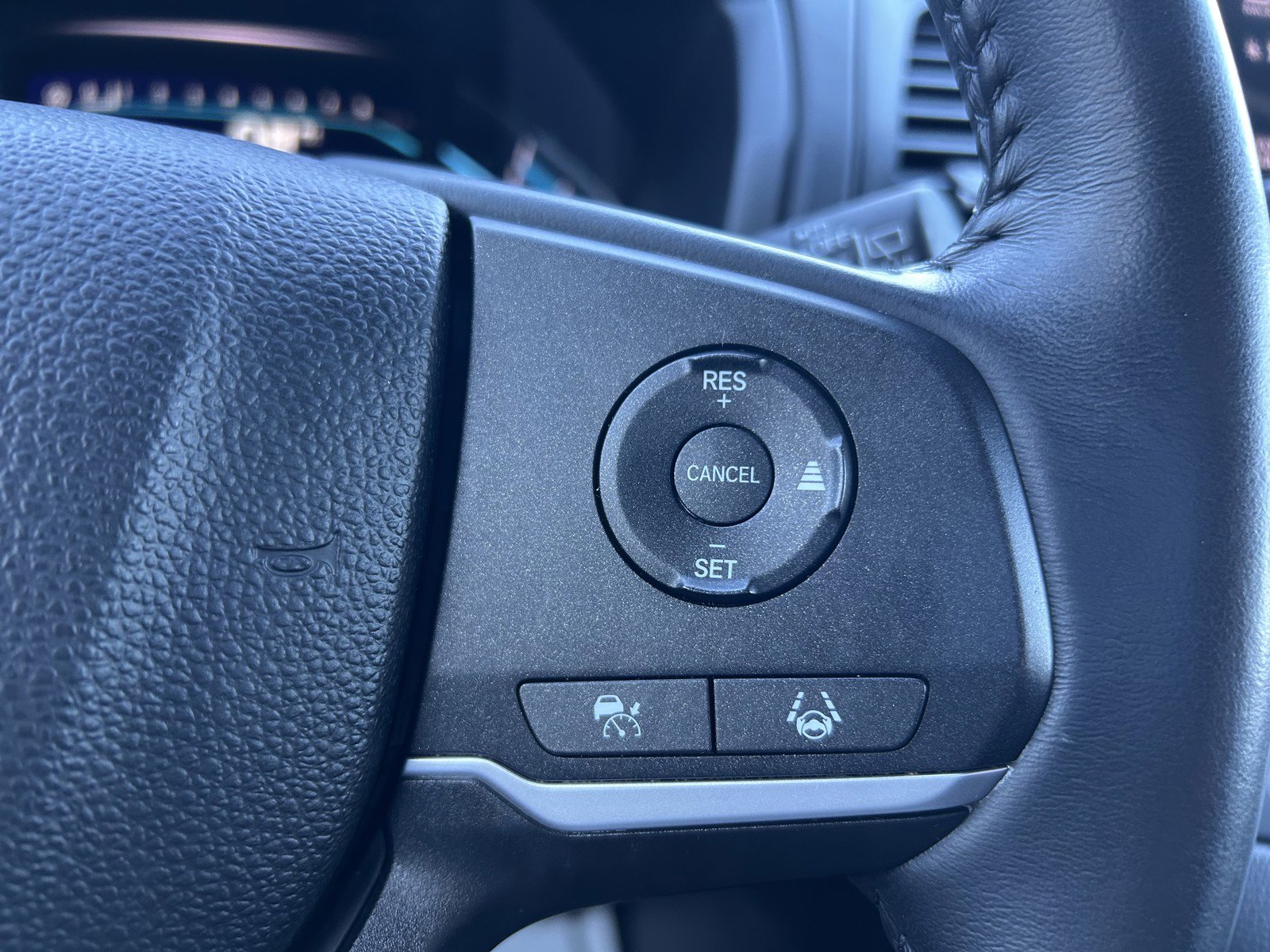 Used 2024 Honda Odyssey EX-L image 21