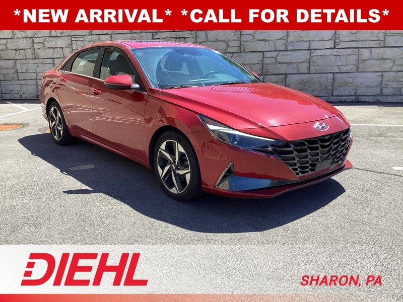Used 2022 Hyundai Elantra SEL w/ Convenience + Premium Package