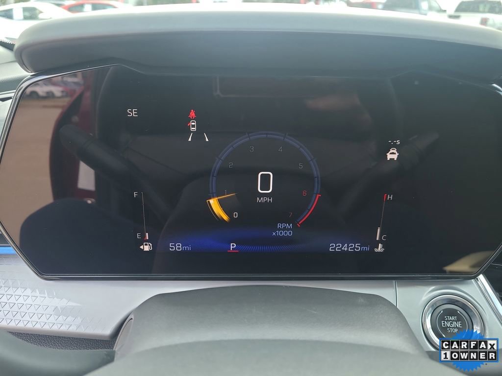 Used 2025 Chevrolet Trax LT w/ LT Convenience Package image 27