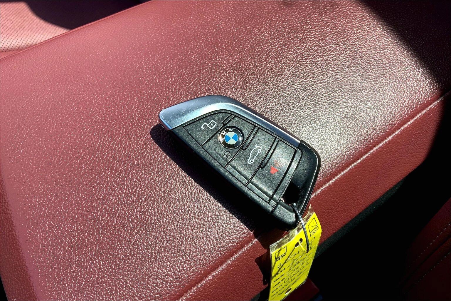 Used 2024 BMW i4 eDrive40 w/ Premium Package RWD image 19