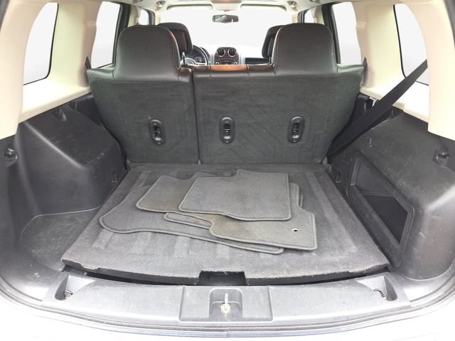 Used 2017 Jeep Patriot High Altitude FWD image 31