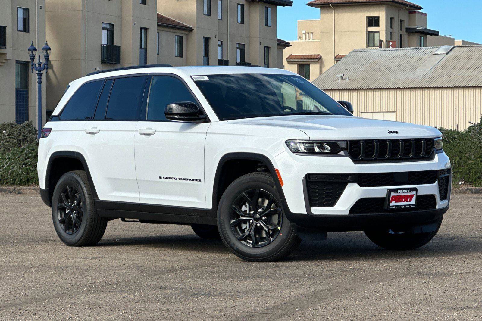 New 2026 Jeep Grand Cherokee Altitude image 1