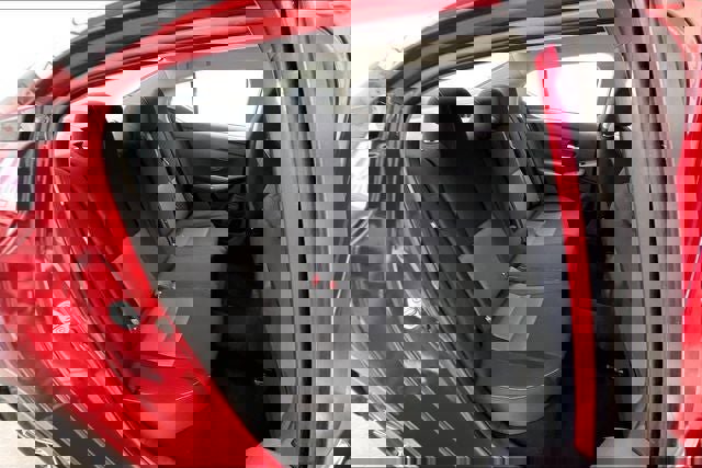 Used 2021 Nissan Sentra SV image 18