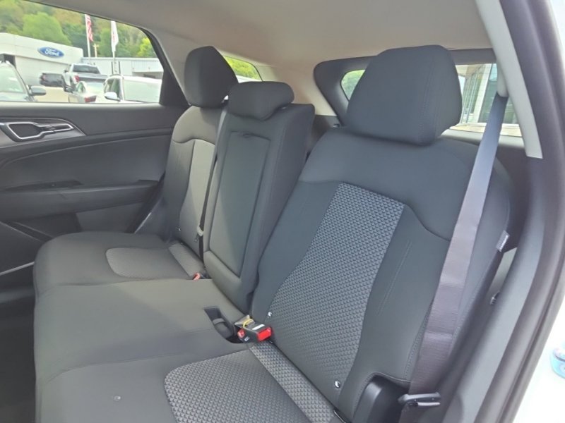 New 2027 Kia Sportage S AWD/4WD image 20