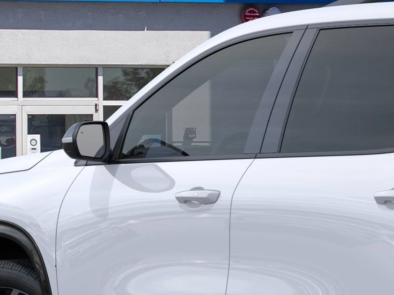 New 2027 Chevrolet Traverse RS w/ LPO, Floor Liner Package AWD/4WD image 13