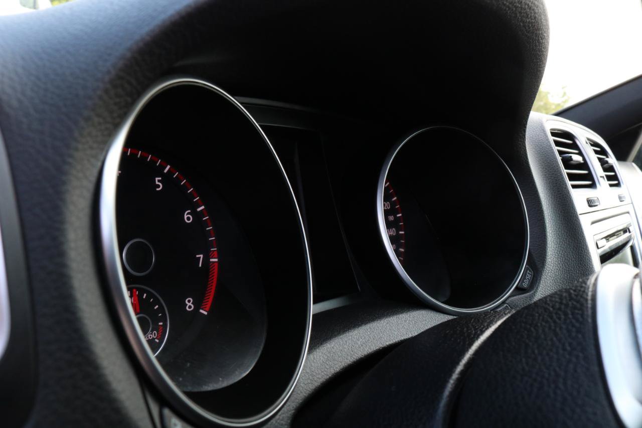 Used 2013 Volkswagen GTI Wolfsburg Edition FWD image 26