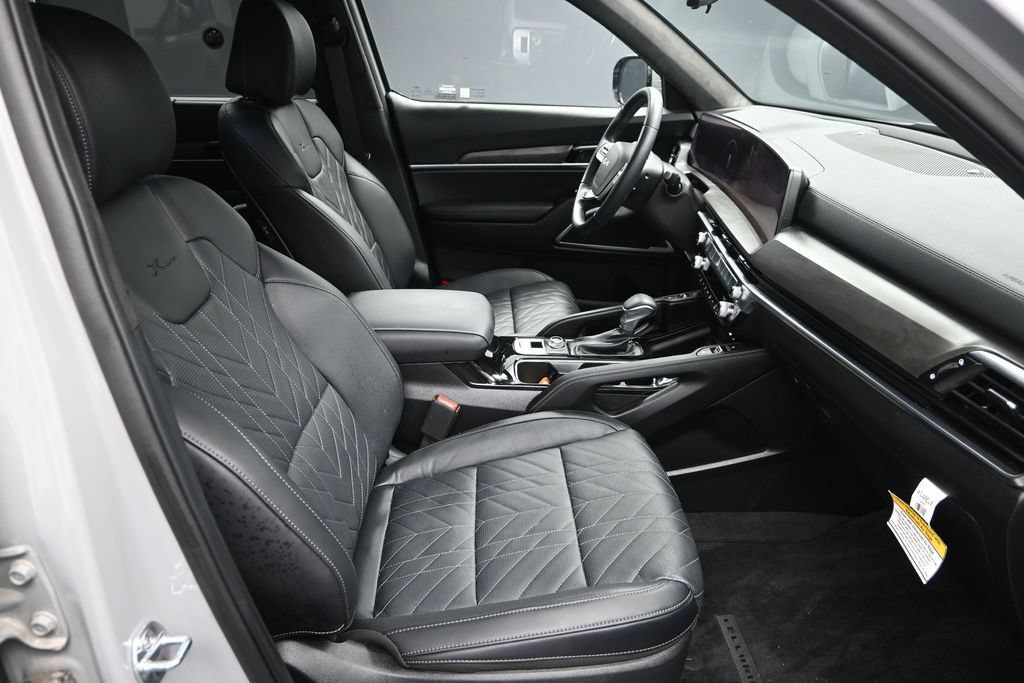 Certified 2025 Kia Telluride SX Prestige X-Line AWD/4WD image 41