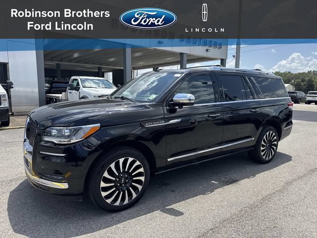 Certified 2023 Lincoln Navigator L Black Label AWD/4WD image 1