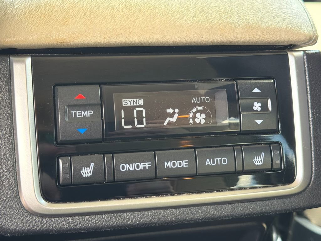 Used 2019 Subaru Ascent Limited AWD/4WD image 46