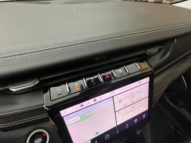 Used 2022 Jeep Grand Cherokee Limited AWD/4WD image 22