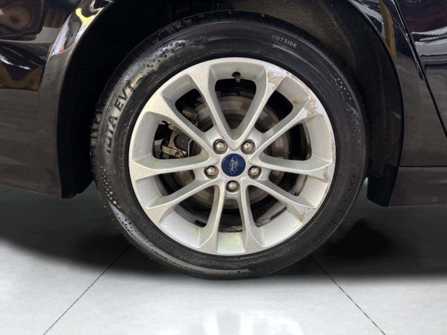 Used 2020 Ford Fusion SE image 48