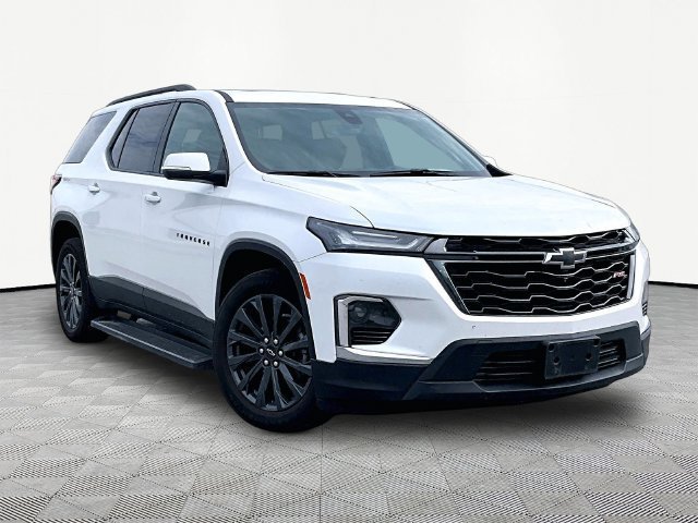 Used 2023 Chevrolet Traverse RS AWD/4WD image 1