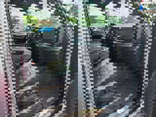 Used 2024 Chevrolet Silverado 2500 LTZ image 15