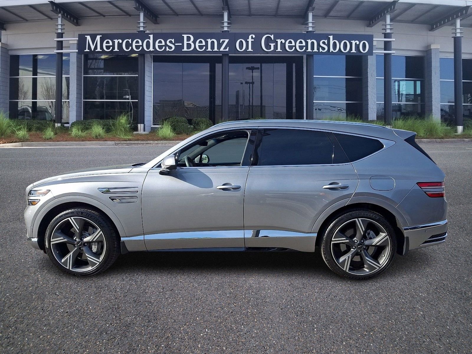 Used 2026 Genesis GV80 3.5T Prestige image 7