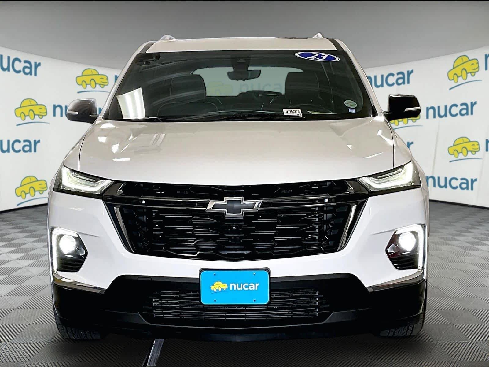 Used 2023 Chevrolet Traverse Premier w/ Redline Edition AWD/4WD image 2