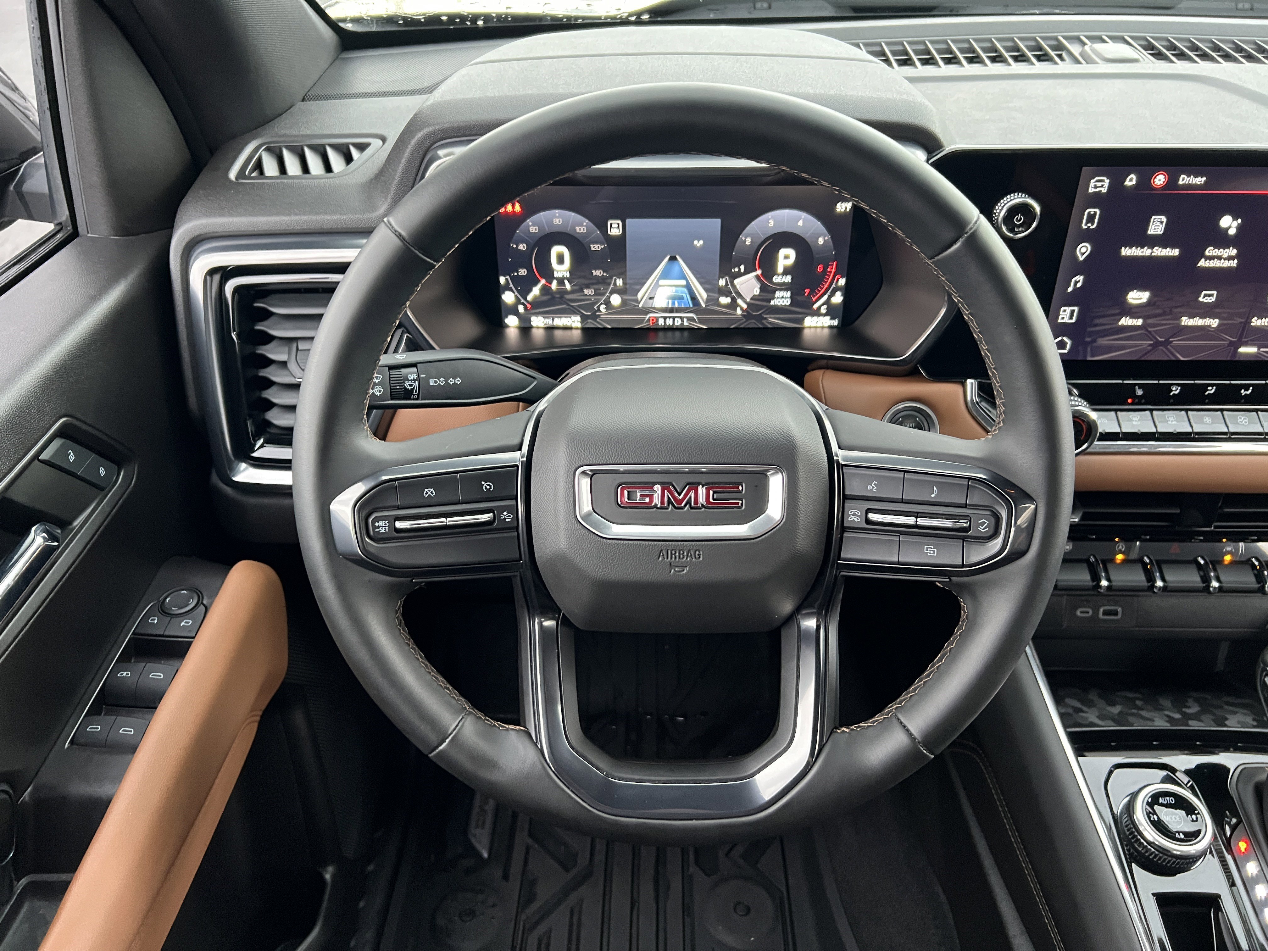 Used 2024 GMC Canyon AT4 image 22