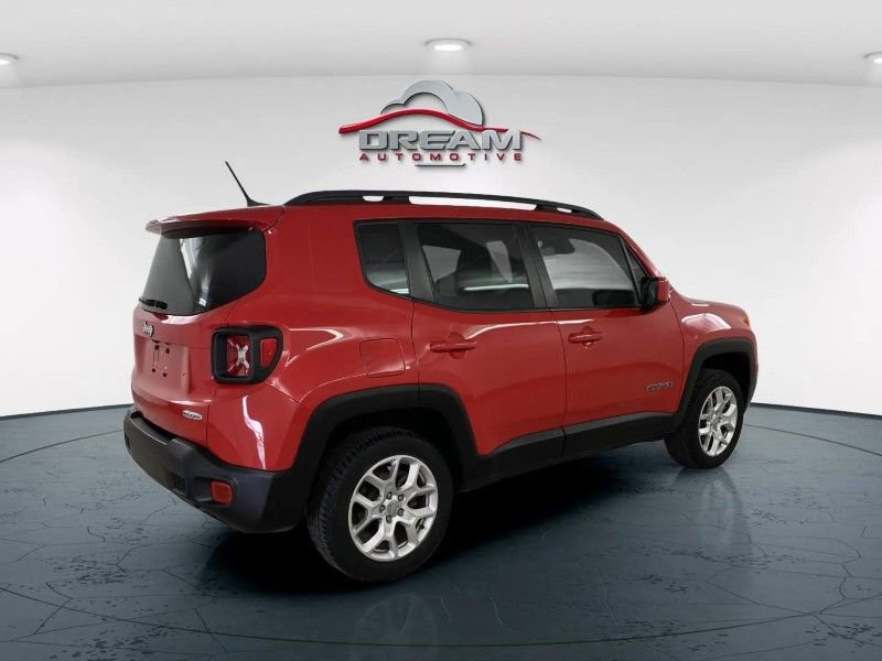 Used 2016 Jeep Renegade Latitude w/ Cold Weather Group image 24