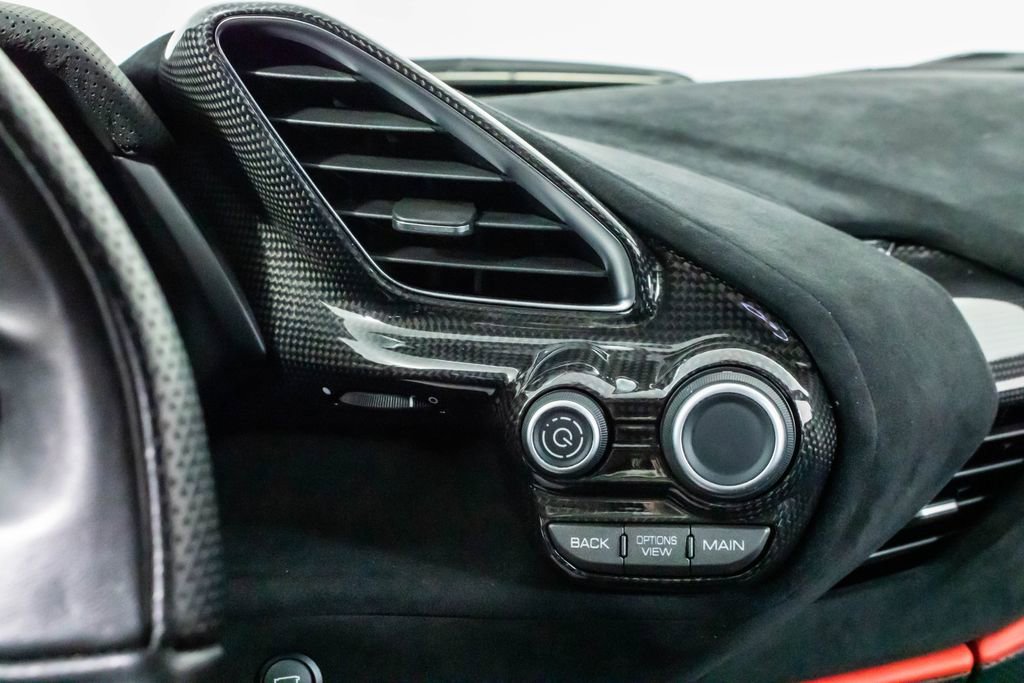 Used 2019 Ferrari 488 Pista Coupe image 40