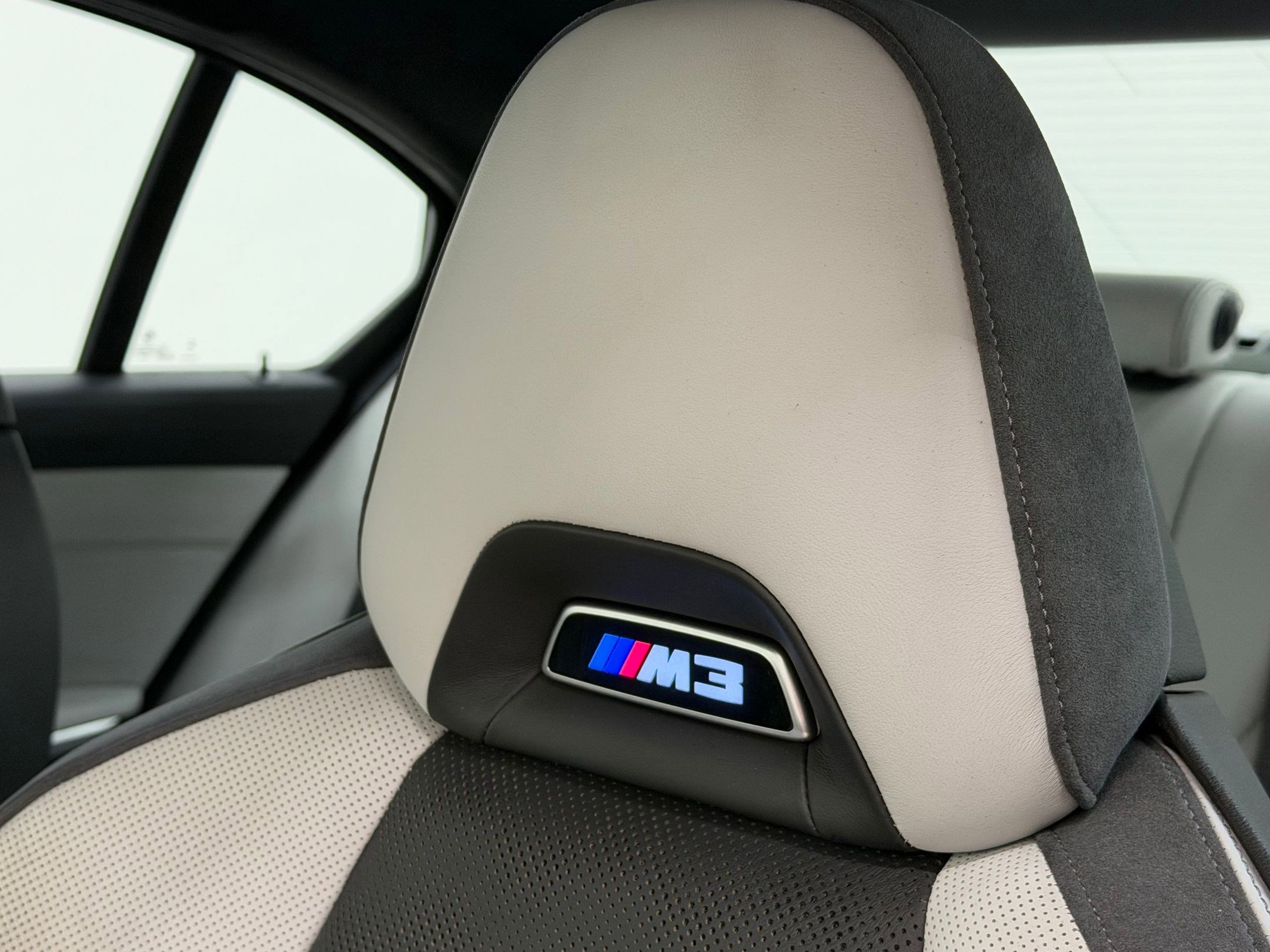 Used 2023 BMW M3 Sedan w/ Parking Assistance Package image 28