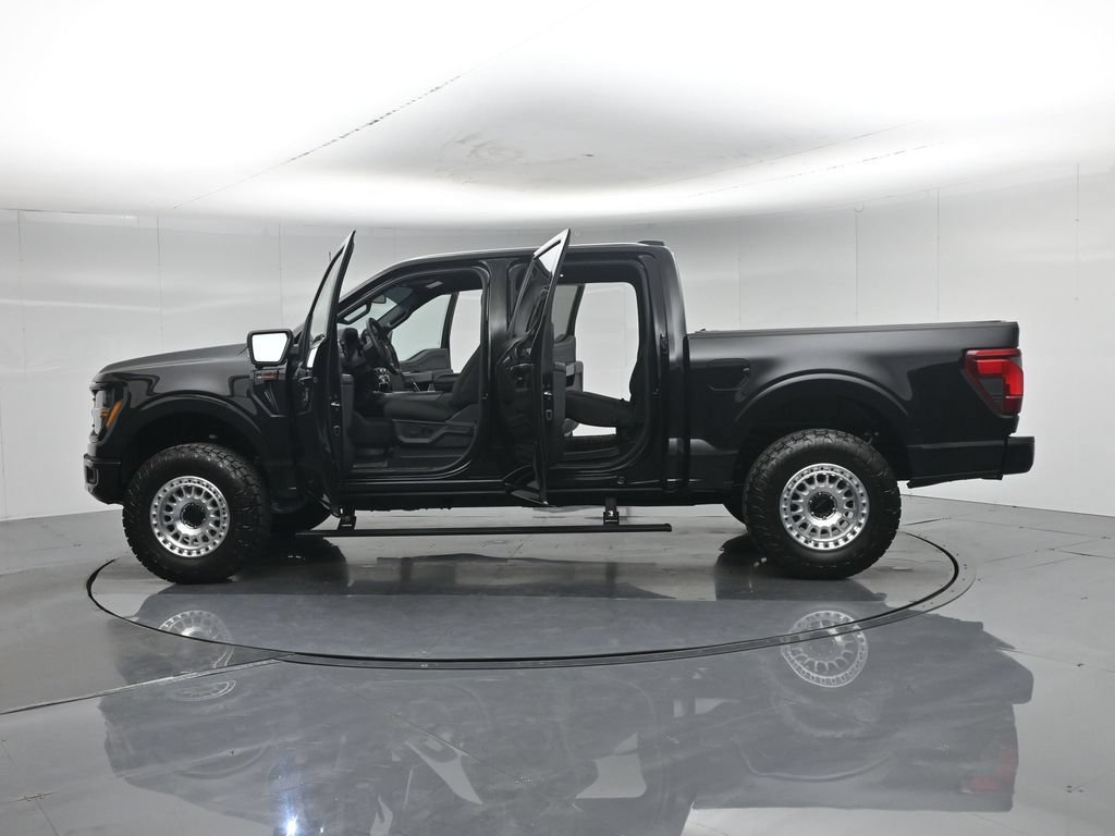 Used 2025 Ford F150 XLT w/ Equipment Group 302A MID AWD/4WD image 37