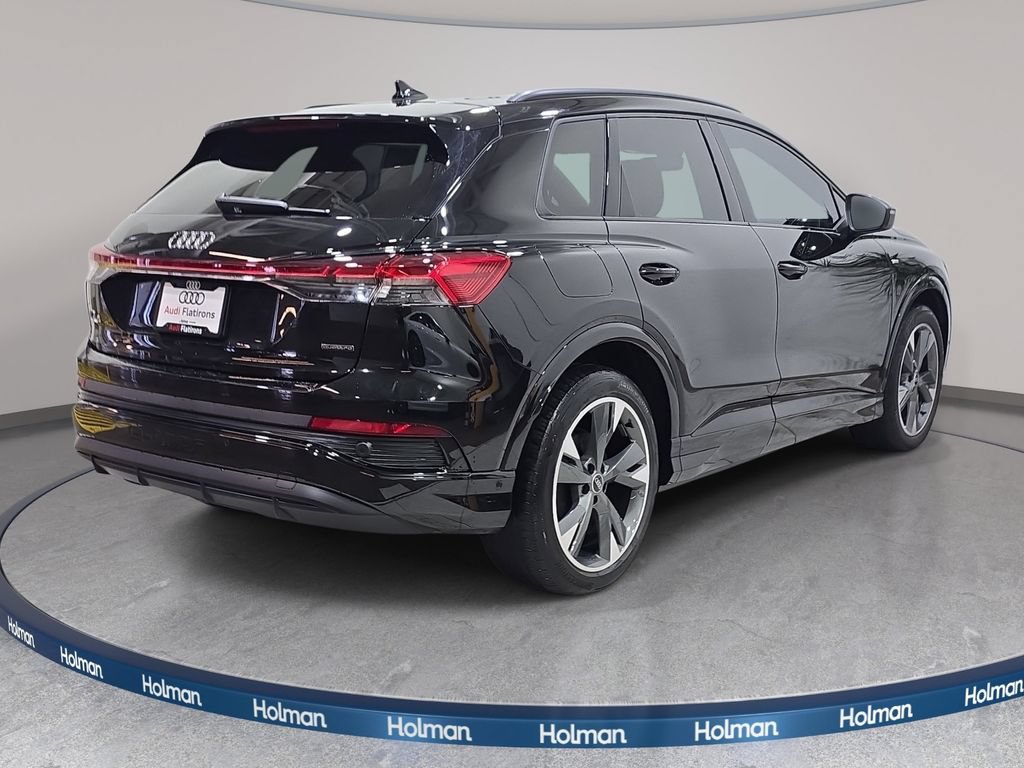 Used 2024 Audi Q4 e-tron Premium Plus w/ Premium Plus AWD/4WD image 6