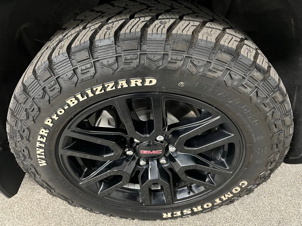 Used 2025 GMC Sierra 1500 Elevation w/ Elevation Premium Package image 22