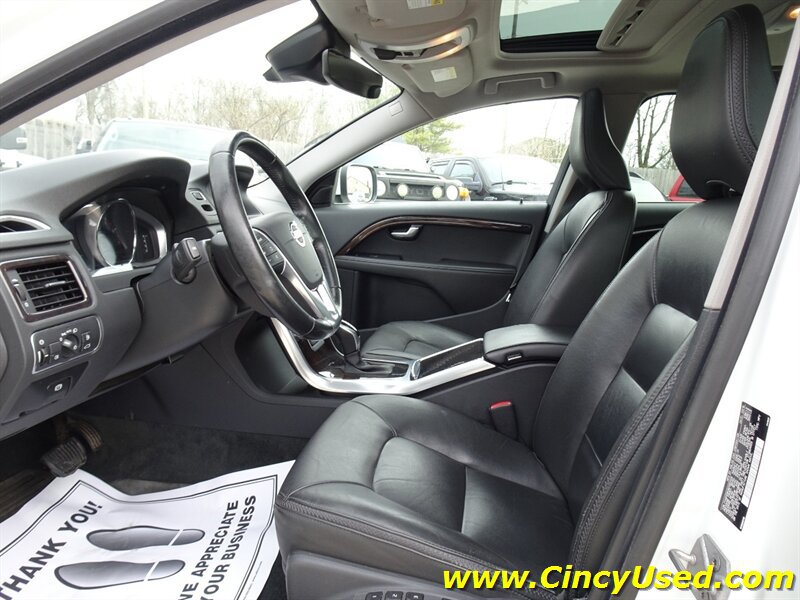 Used 2016 Volvo XC70 T5 Premier AWD/4WD image 11