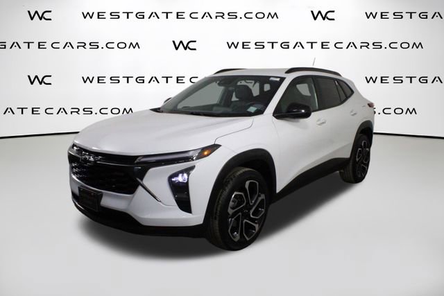 Used 2024 Chevrolet Trax RS w/ Driver Confidence Package image 1