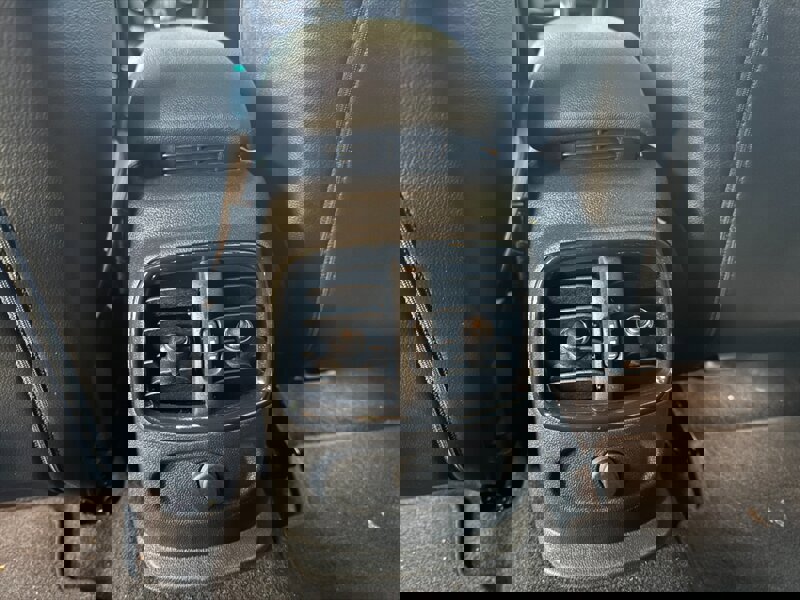 Used 2016 MINI Cooper Clubman image 25