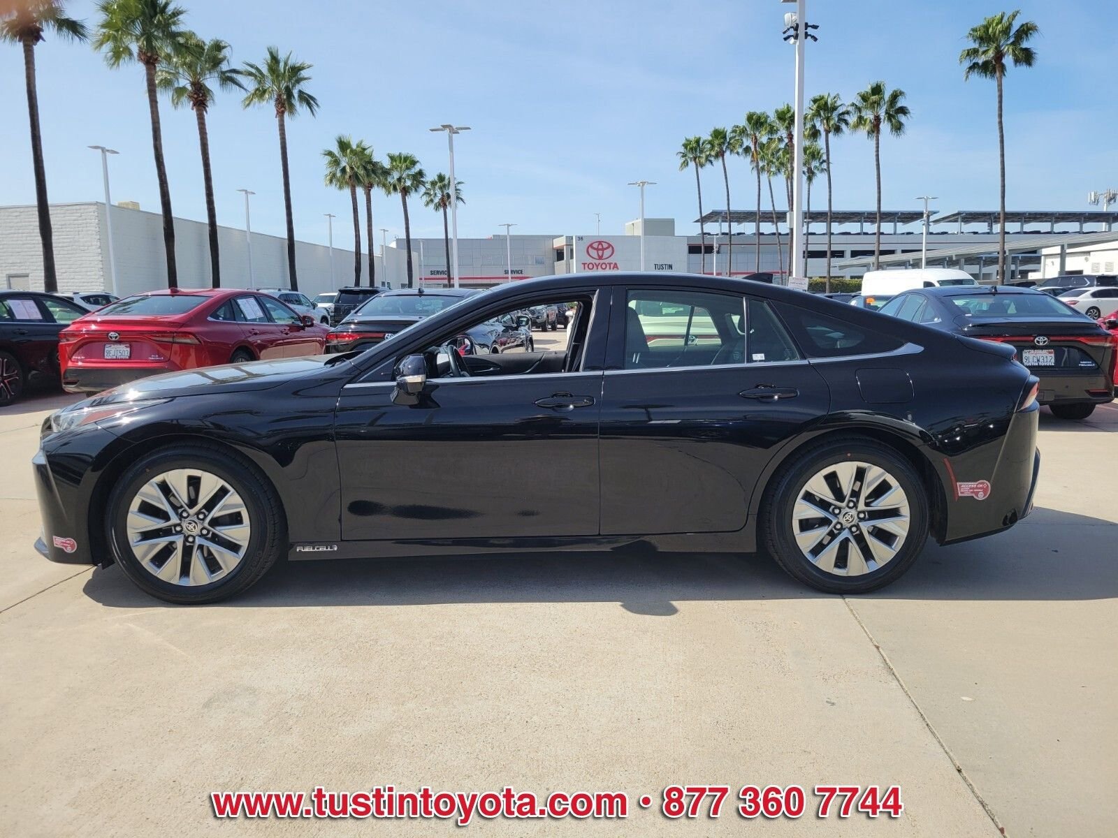 Certified 2023 Toyota Mirai w/ Advanced Technology Package RWD image 7