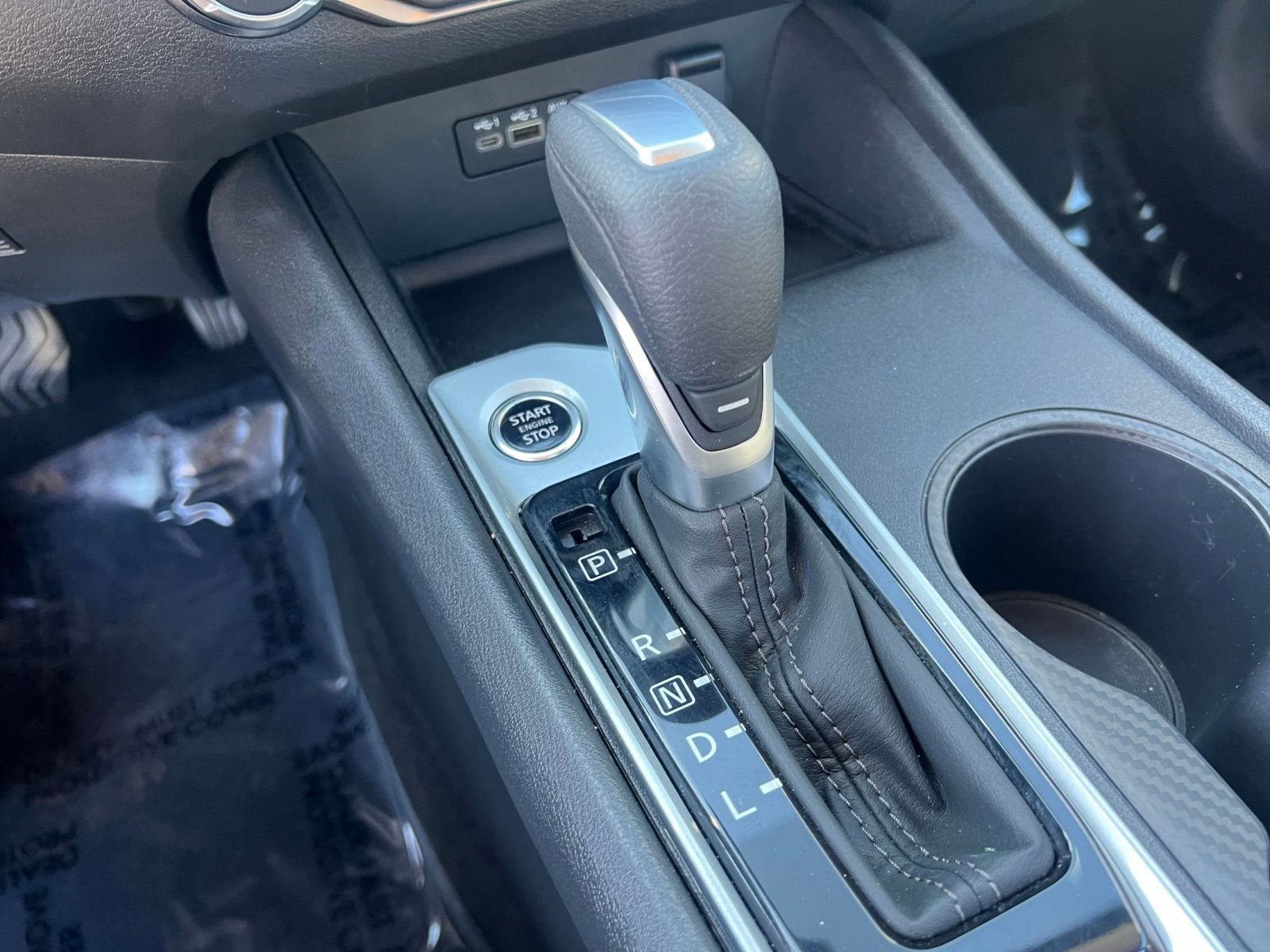 Used 2025 Nissan Altima 2.5 SV image 41