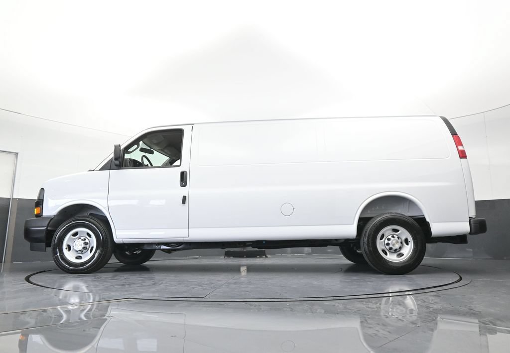 New 2026 Chevrolet Express 2500 Extended w/ Driver Convenience Package RWD image 54