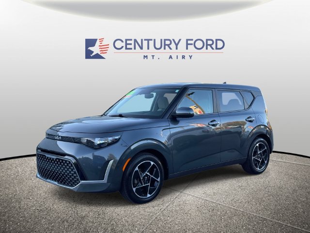 Used 2023 Kia Soul EX FWD image 5