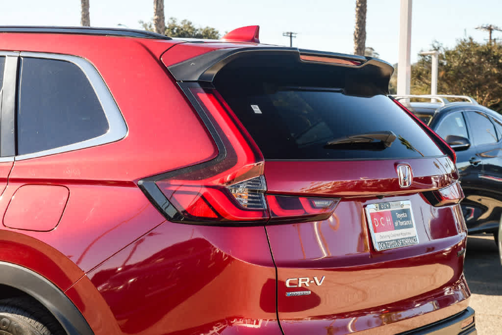 Used 2025 Honda CR-V Sport image 6