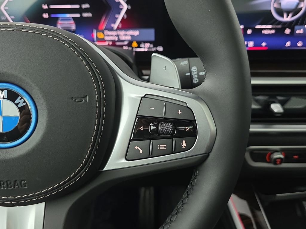 New 2026 BMW X5 xDrive50e w/ M Sport Package image 18
